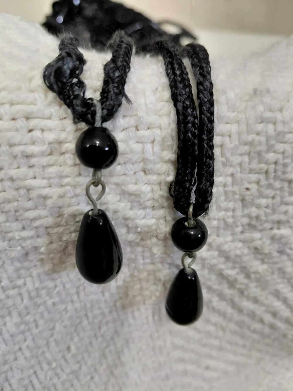 Velvet Beaded Drawstring Evening Bag - Black